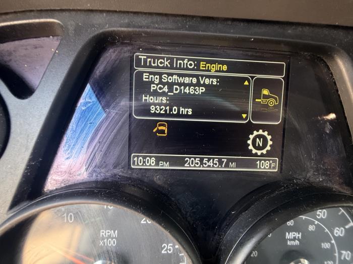 2018 Peterbilt 579-9
