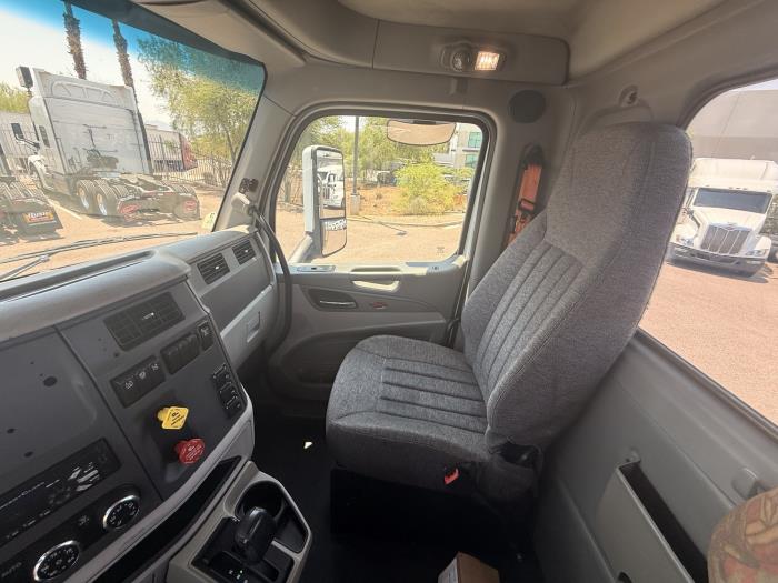 2018 Peterbilt 579-11