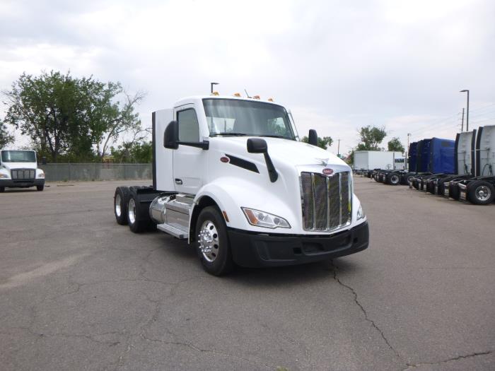 2023 Peterbilt 579-1