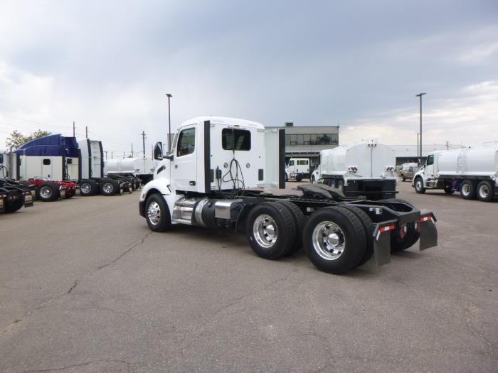 2023 Peterbilt 579-4
