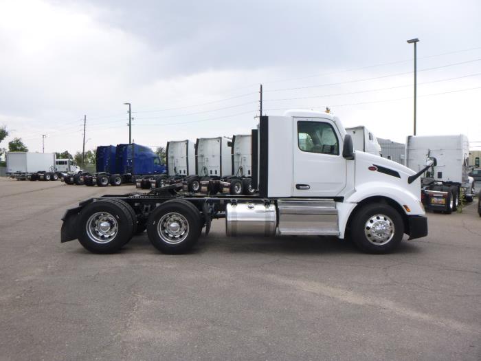 2023 Peterbilt 579-7
