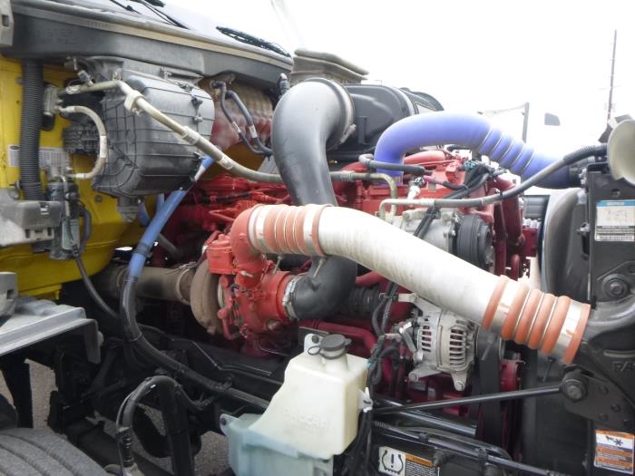 2023 Peterbilt 579-9