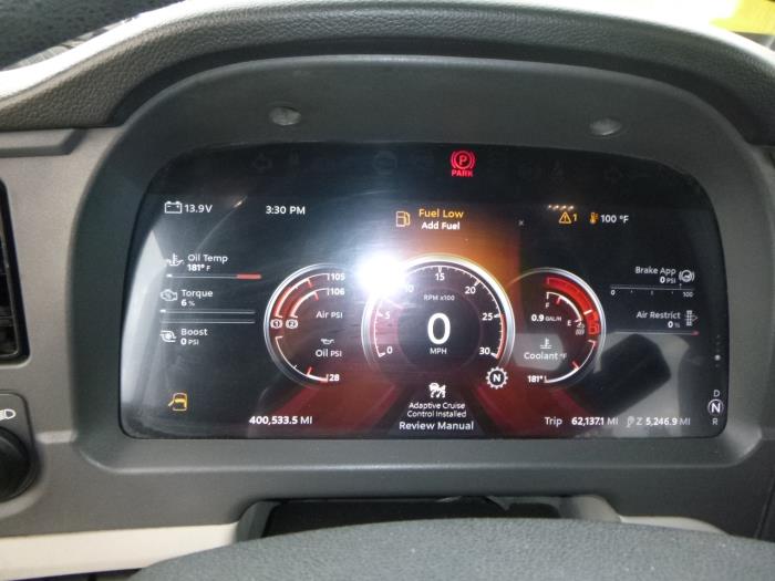 2023 Peterbilt 579-16