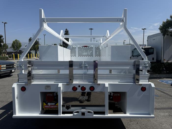 2026 Ford F-550 — photo 4