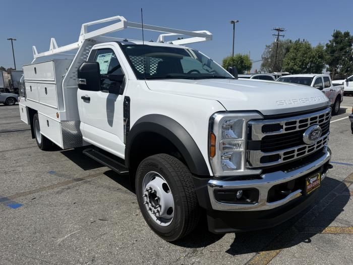 2026 Ford F-550 — photo 8