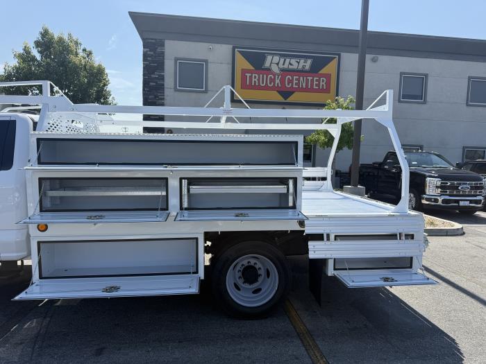2026 Ford F-550-9