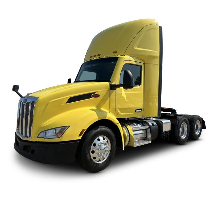 2023 Peterbilt 579-0