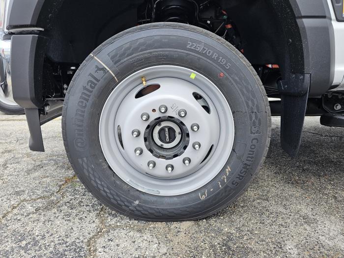 2026 Ford F-550-11