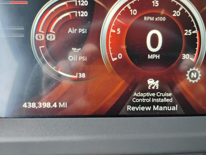 2023 Peterbilt 579-17