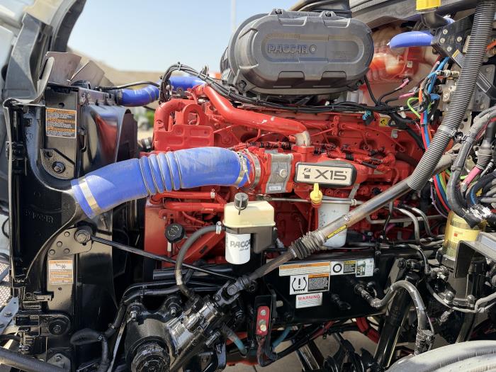 2022 Peterbilt 579-13