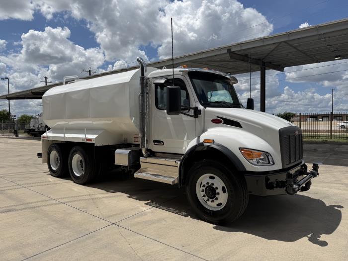 2027 Peterbilt 548-8