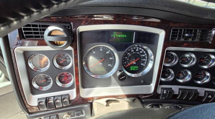 2023 Kenworth W900L-13
