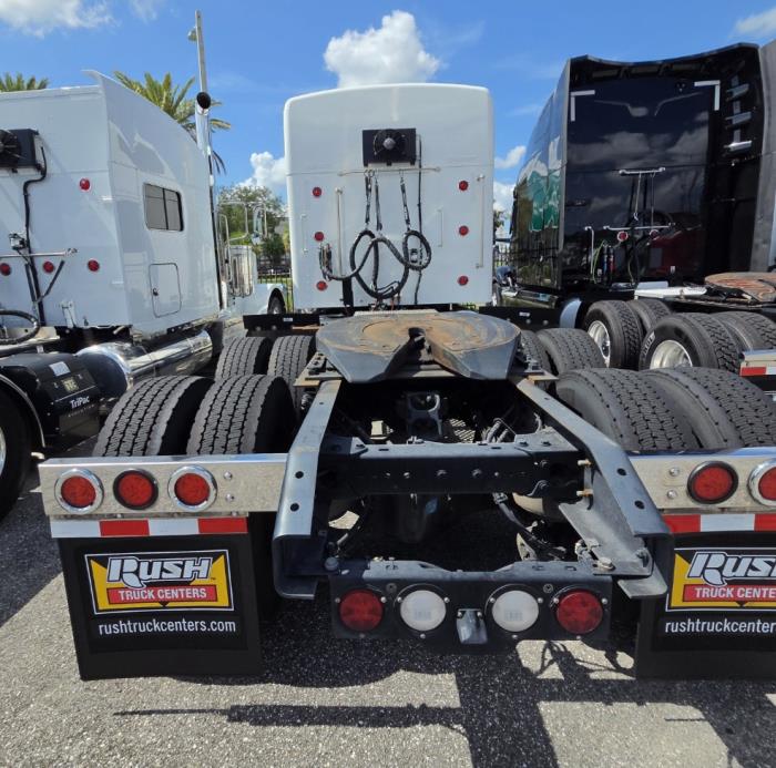 2023 Kenworth W900L-20