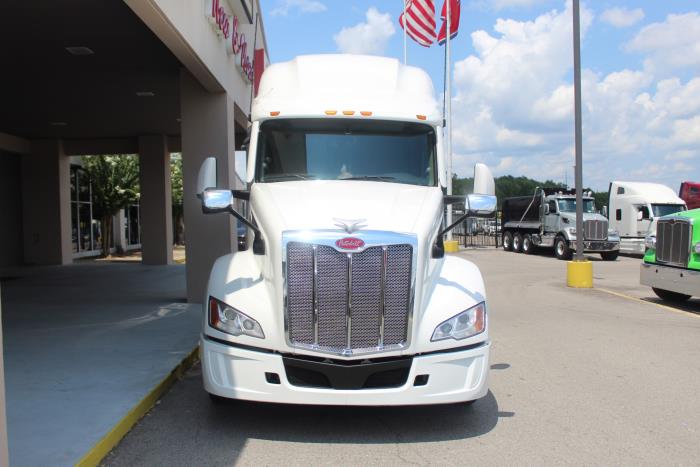2024 Peterbilt 579-1