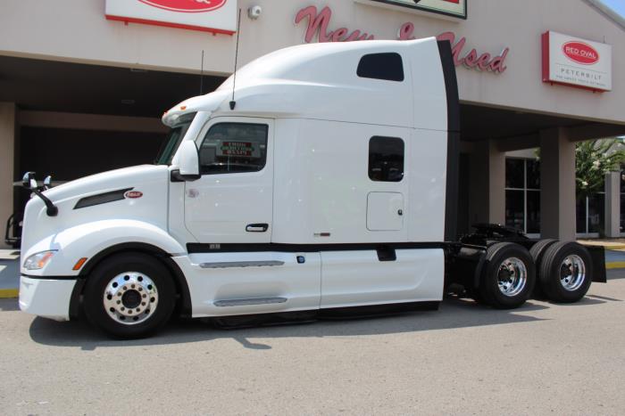 2024 Peterbilt 579-2