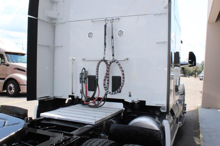 2024 Peterbilt 579-6