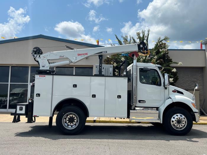 2027 Peterbilt 536-8