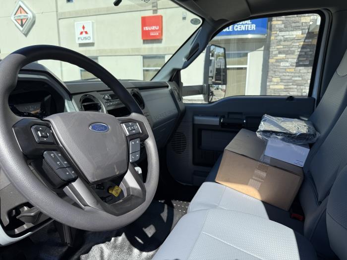 2027 Ford F-750-12