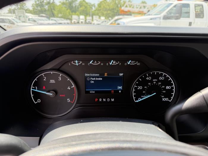 2027 Ford F-550-14