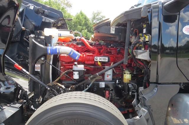 2025 Peterbilt 567-7