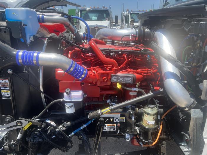 2027 Peterbilt 589-31