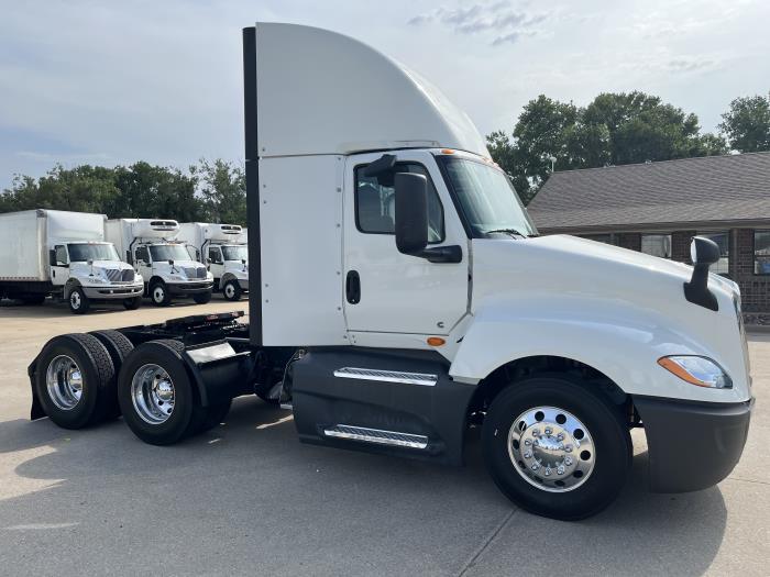 2021 International LT625-6