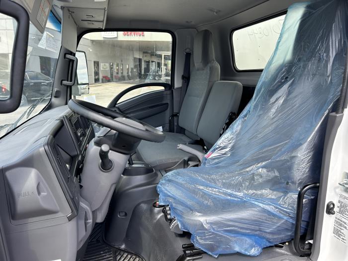 2026 Isuzu NPR-HD-17
