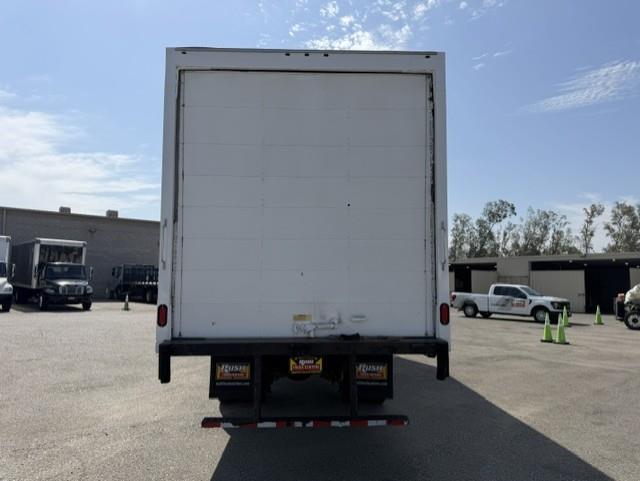 2019 Freightliner Business Class M2 106-4