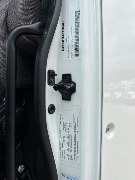 2021 International LT625-11