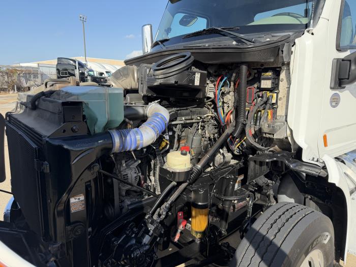 2022 Peterbilt 579-15