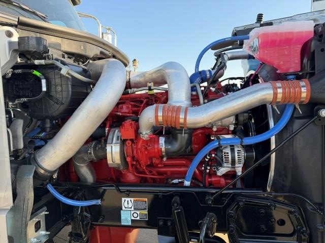2027 Peterbilt 589-17