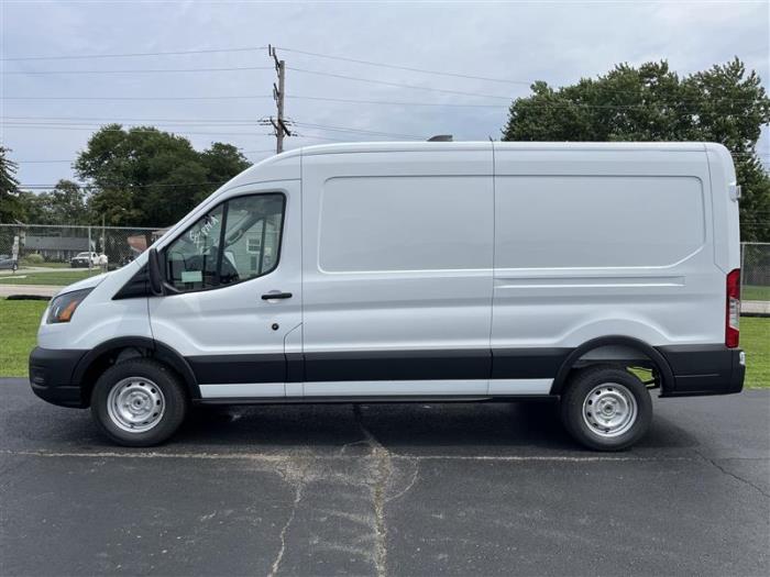 2026 Ford Transit-250-2