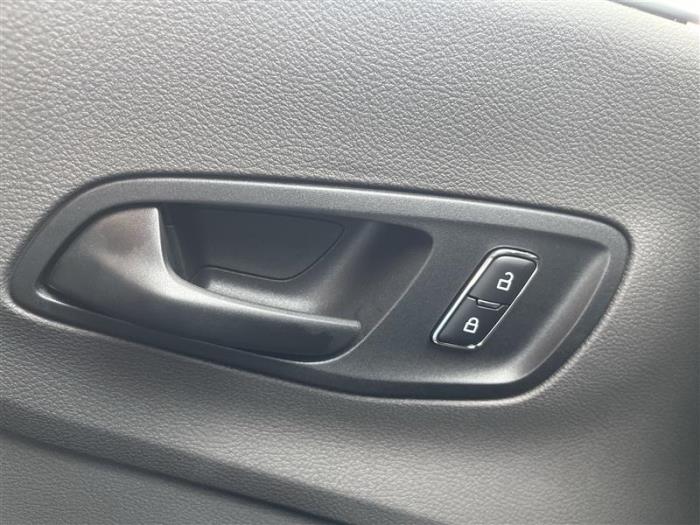 2026 Ford Transit-250-17