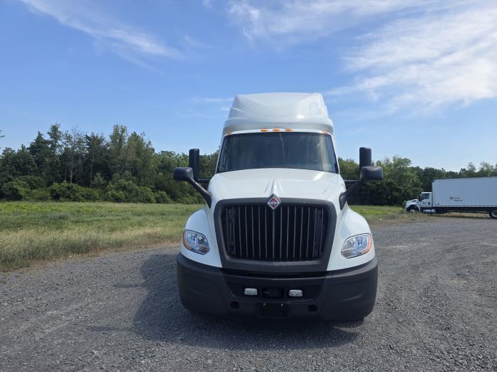 2021 International LT625-1