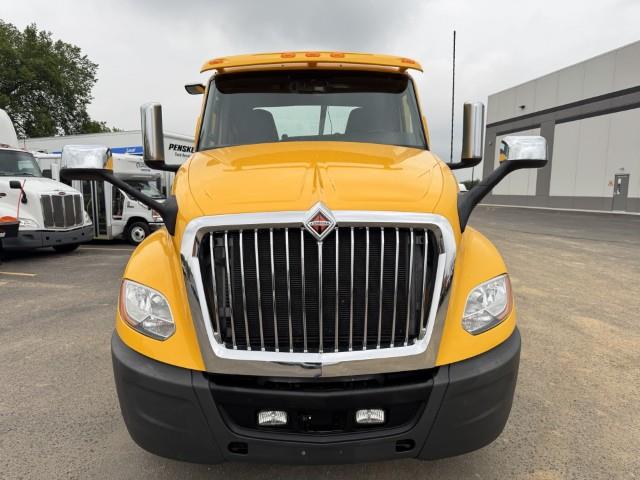 2021 International LT625-1