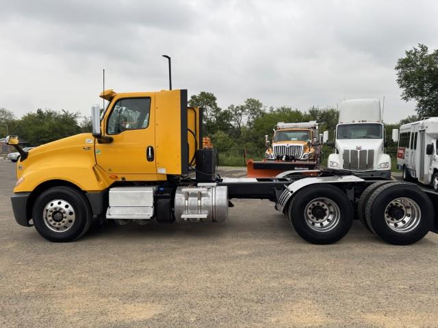 2021 International LT625-4