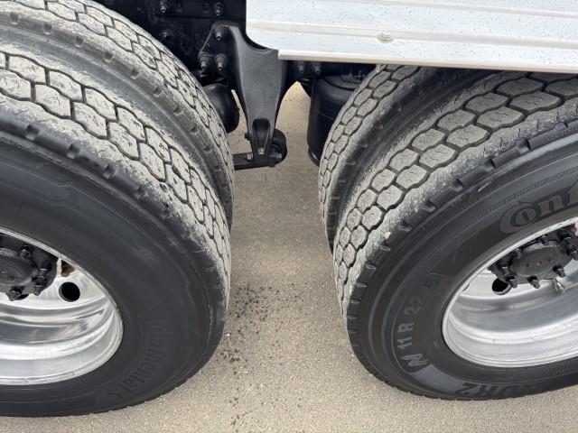 2021 International LT625-11