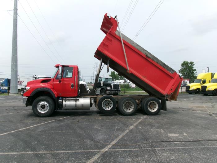 2016 International 7600-5