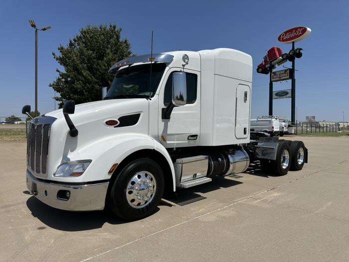 2021 Peterbilt 579-0