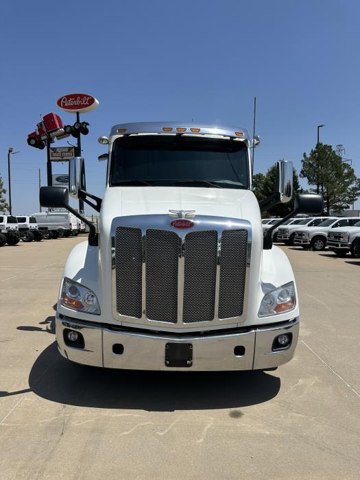 2021 Peterbilt 579-2