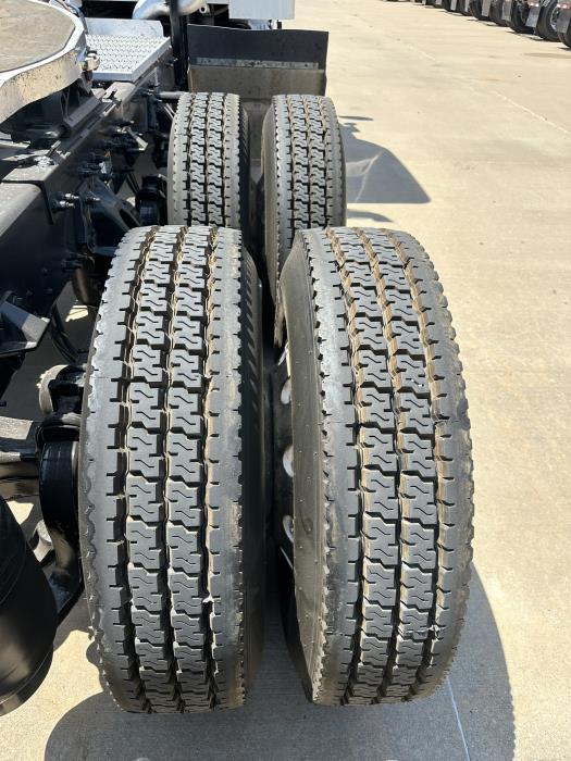 2021 Peterbilt 579-14