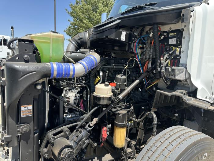 2021 Peterbilt 579-12
