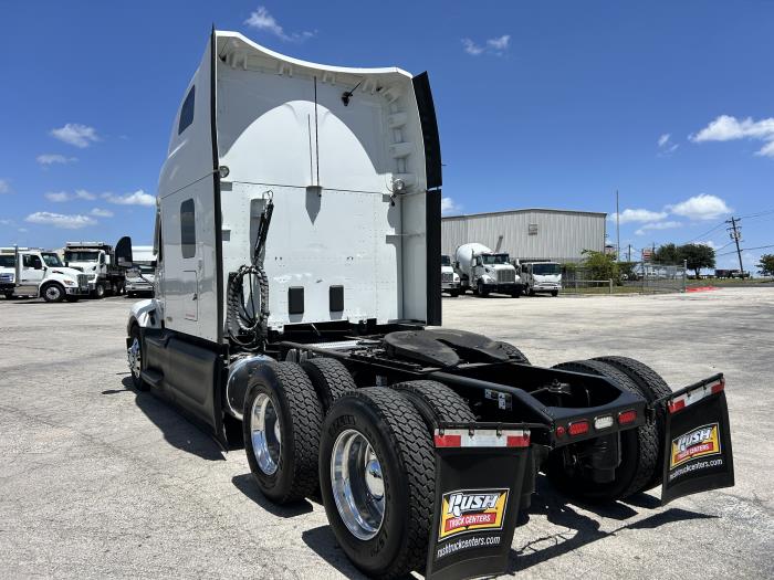 2022 Peterbilt 579-4