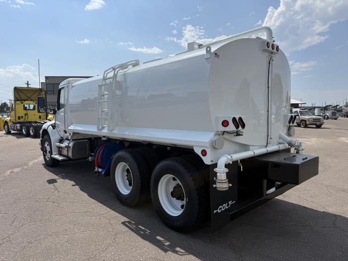 2027 Peterbilt 548-7