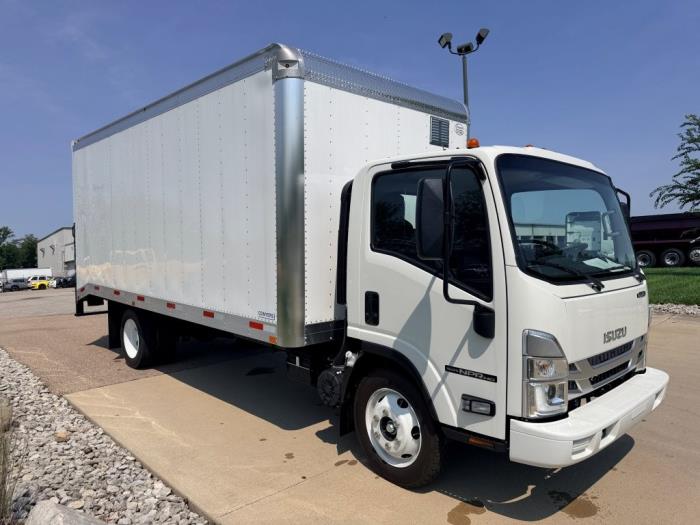 2026 Isuzu NPR-HD-2