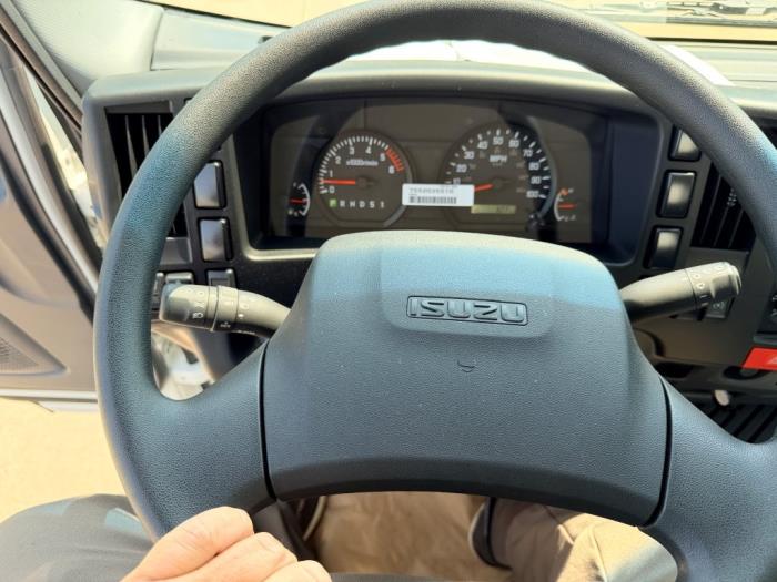 2026 Isuzu NPR-HD-15