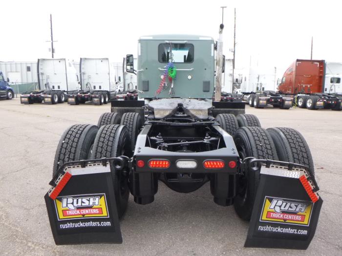 2021 Peterbilt 579-3