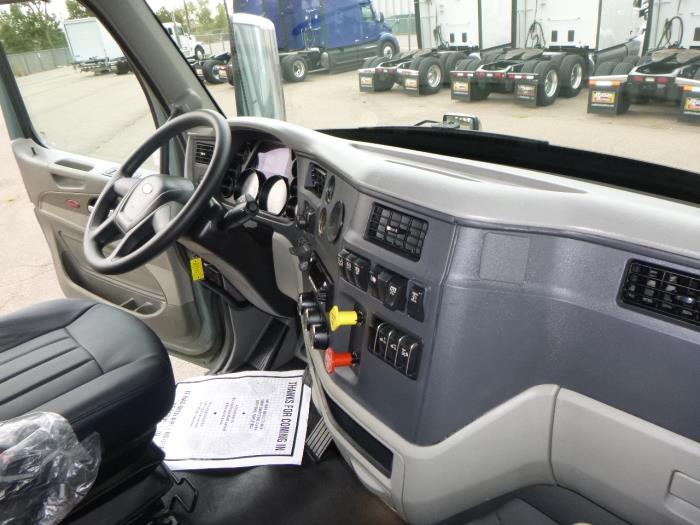 2021 Peterbilt 579-14