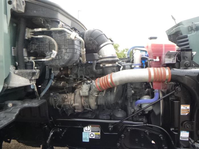 2021 Peterbilt 579-32