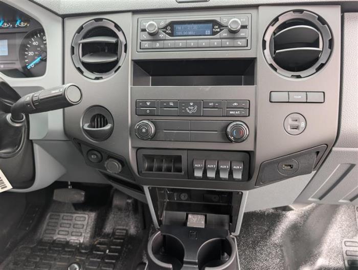 2027 Ford F-750-23